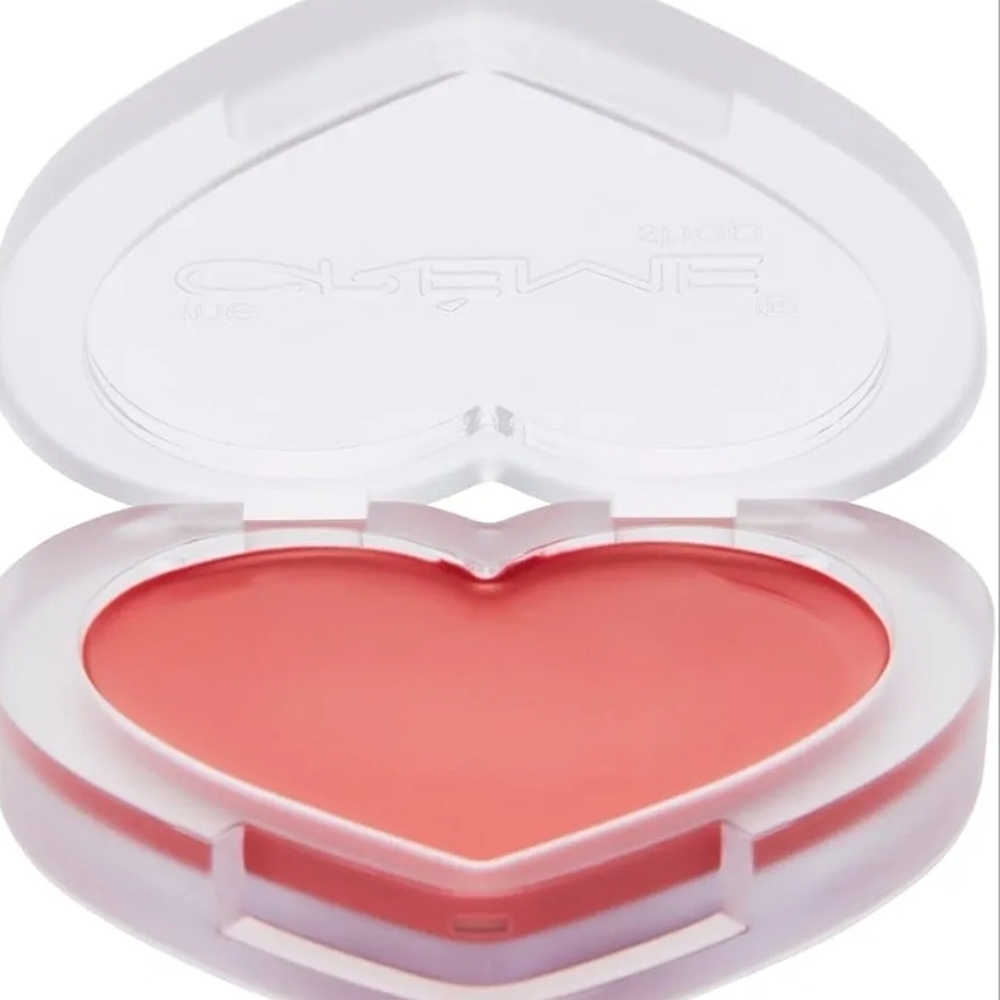 Vibrant Heart-Shaped Blush by Cheeky Glow (Pack of 1)